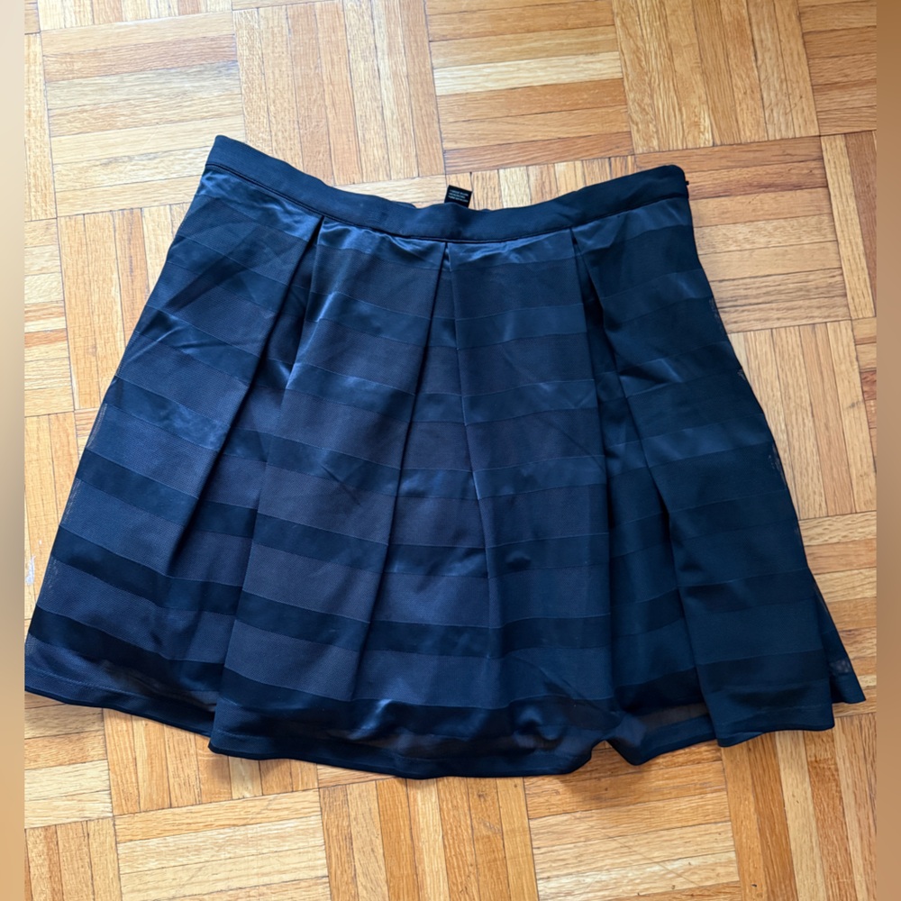 Forever 21 Black Dressy Mini Skirt with Pleats
